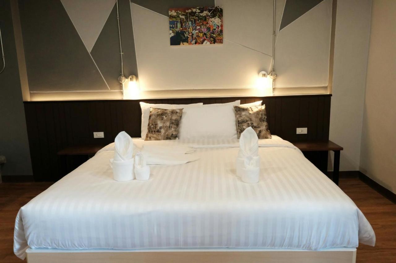 Room2U Hat Yai Exterior photo